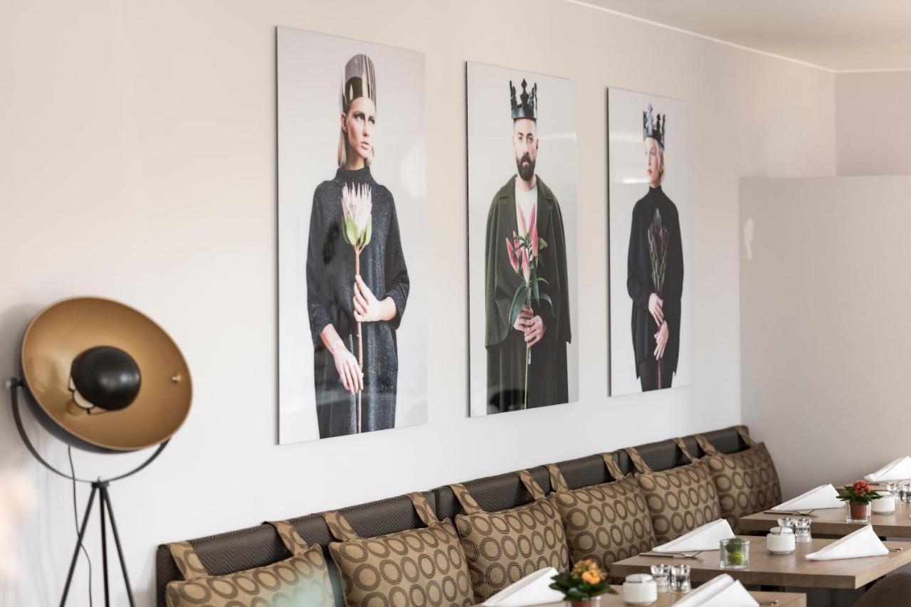 Base II - Das Bed & Breakfast Bei Basel Лёррах Экстерьер фото